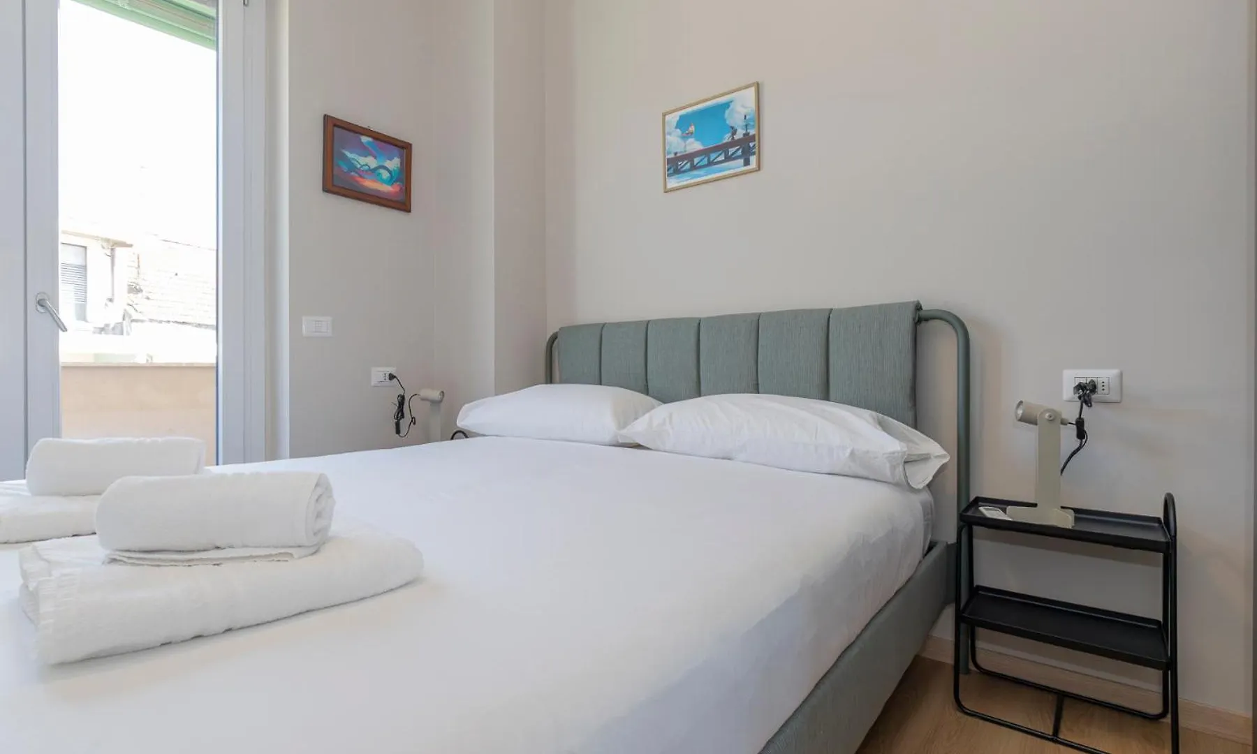 I Host Apartment - Coni Zugna 58 Милан 0*,