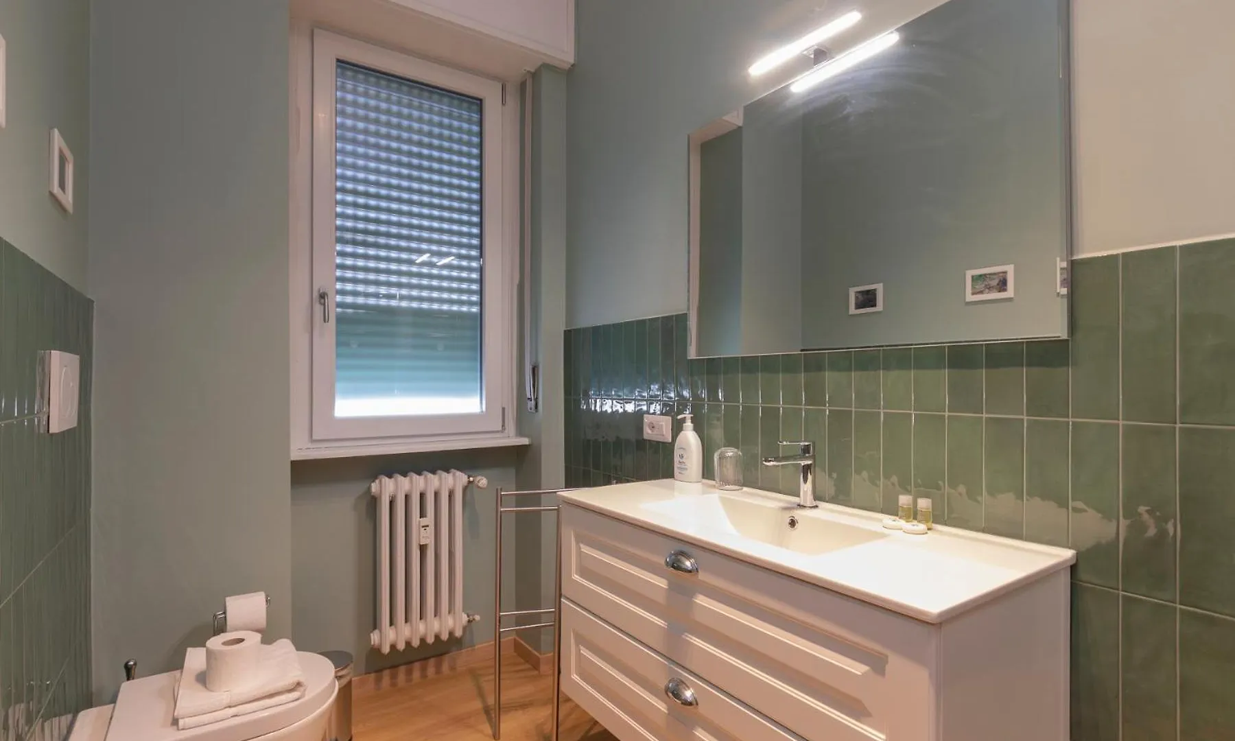 I Host Apartment - Coni Zugna 58 Милан