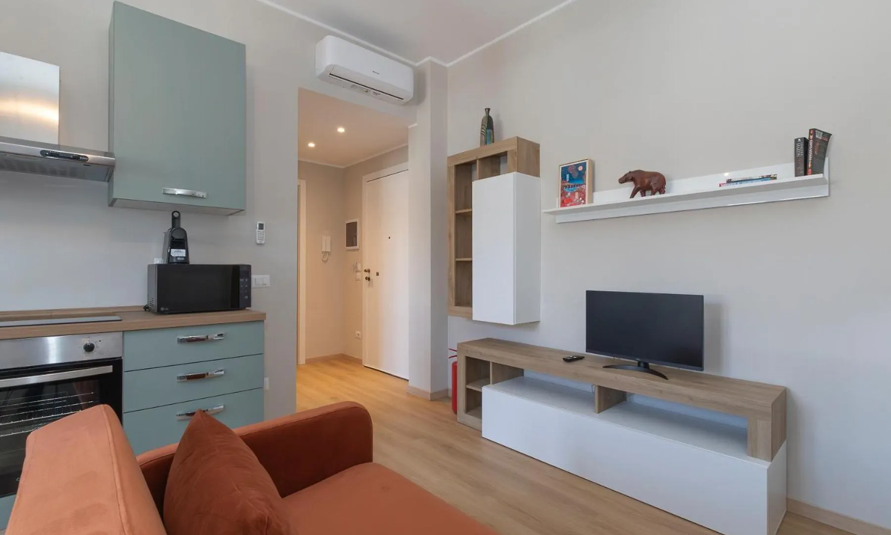 I Host Apartment - Coni Zugna 58 Милан