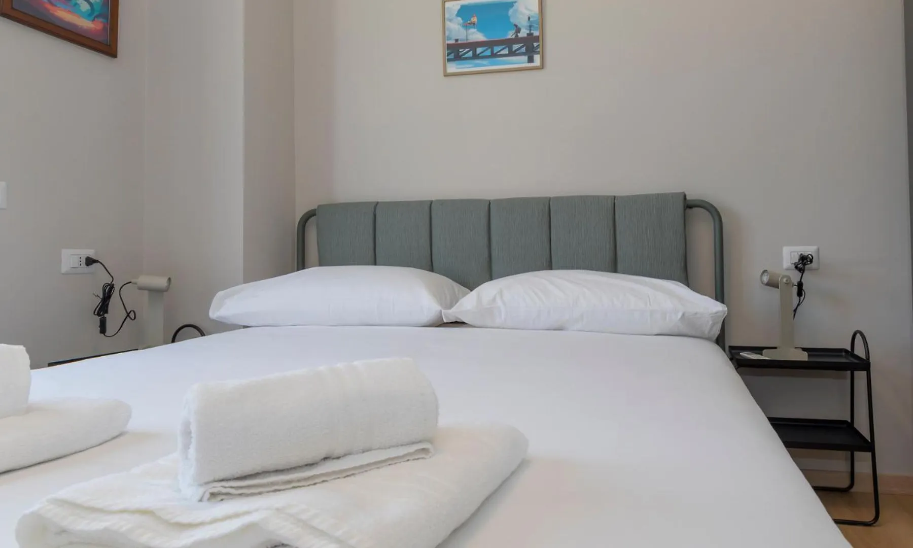 I Host Apartment - Coni Zugna 58 Milán