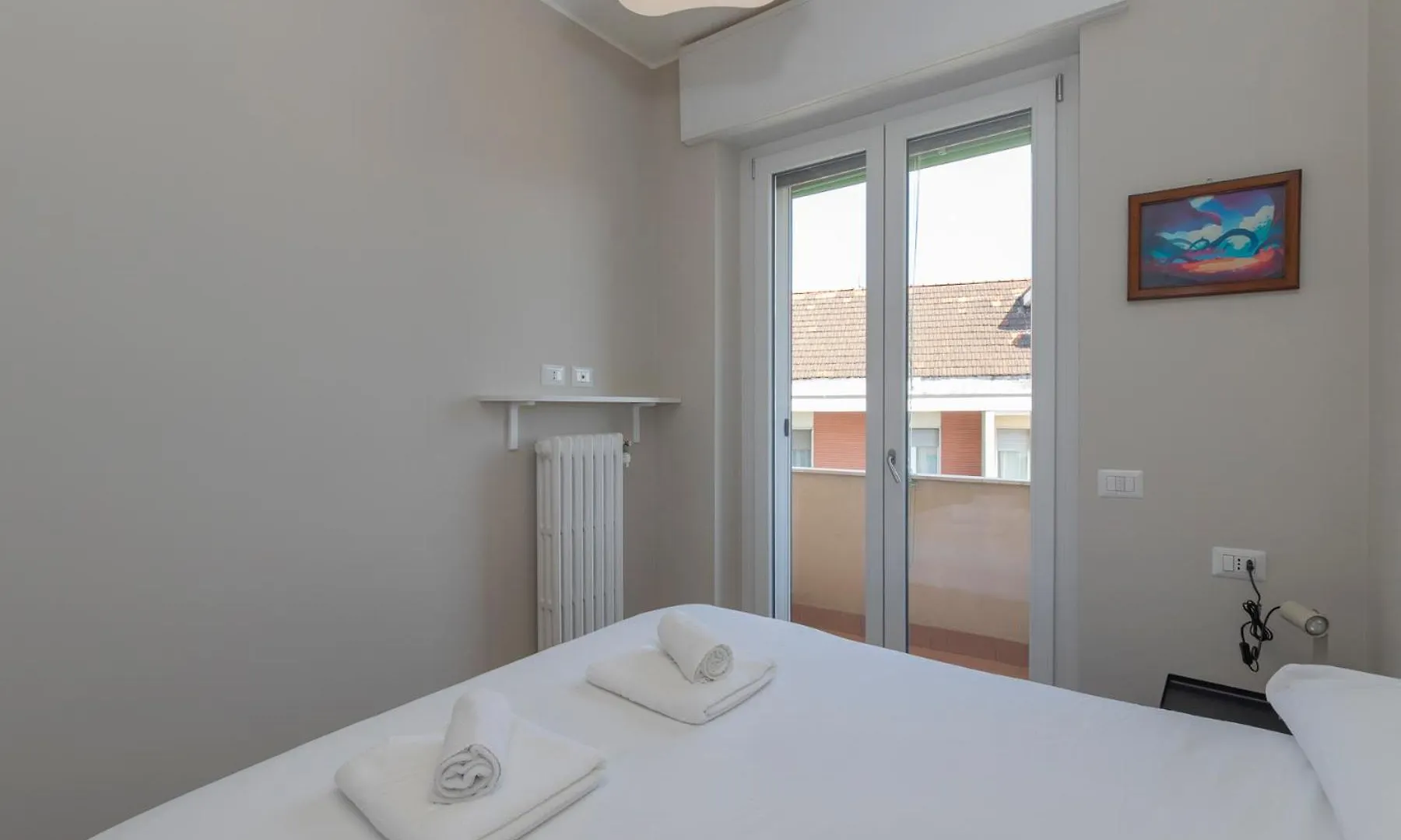I Host Apartment - Coni Zugna 58 Milán